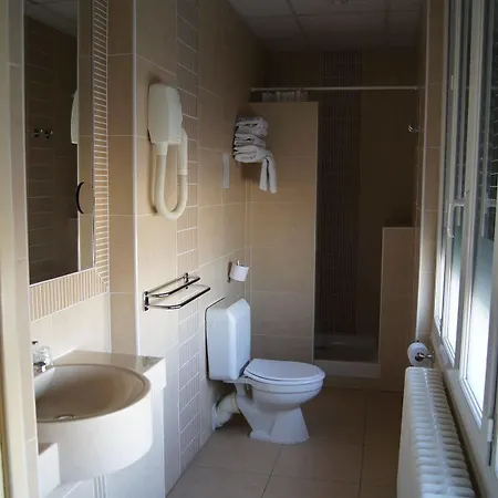 Le Regence 2* Арль