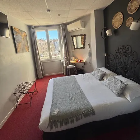 Le Regence Hotell 2*