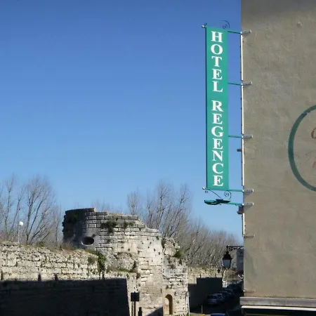 Hotell Le Regence Arles